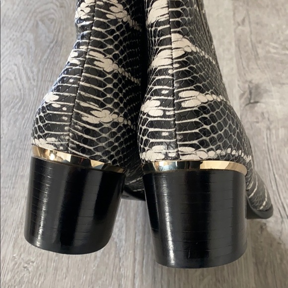 NWOT - Beautiful New Booties - Picture 6 of 11